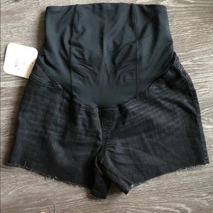 Isabel Maternity Midi Shorts